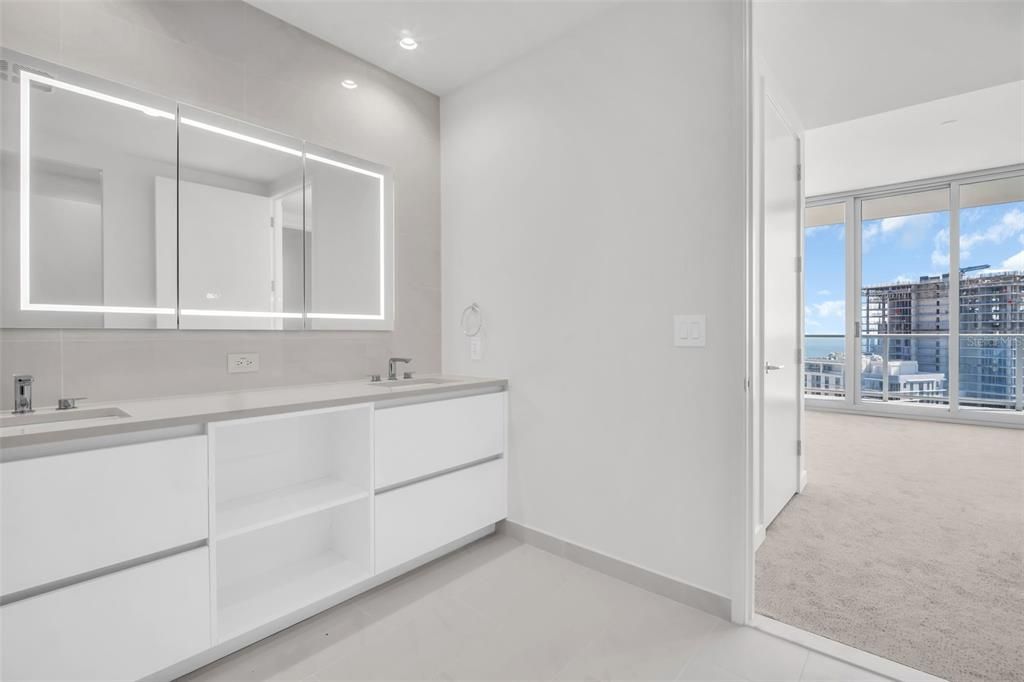 En Renta: $8,700 (3 camas, 3 baños, 1921 Pies cuadrados)
