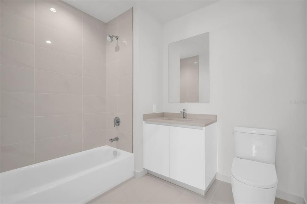 En Renta: $8,700 (3 camas, 3 baños, 1921 Pies cuadrados)
