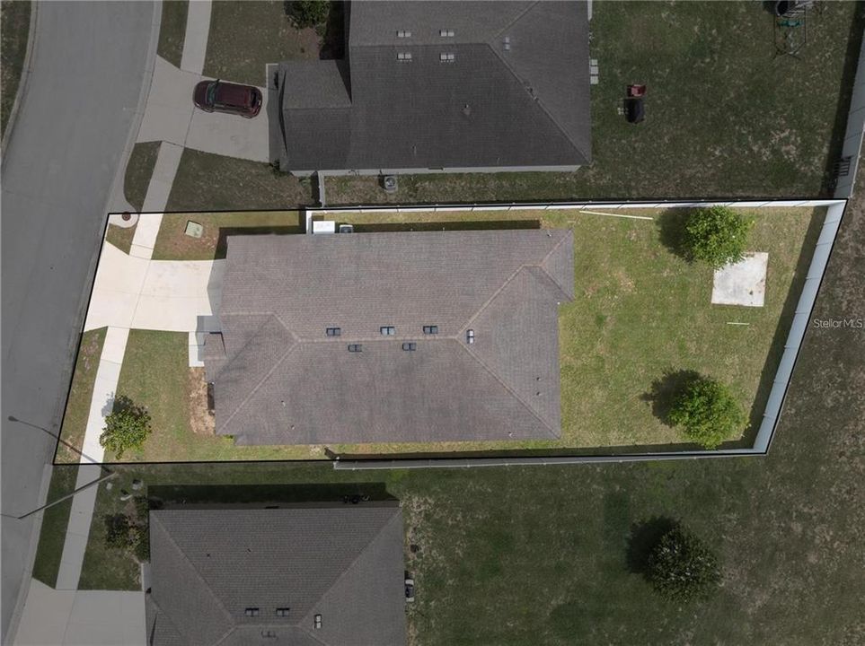 For Sale: $309,900 (4 beds, 2 baths, 2134 Square Feet)