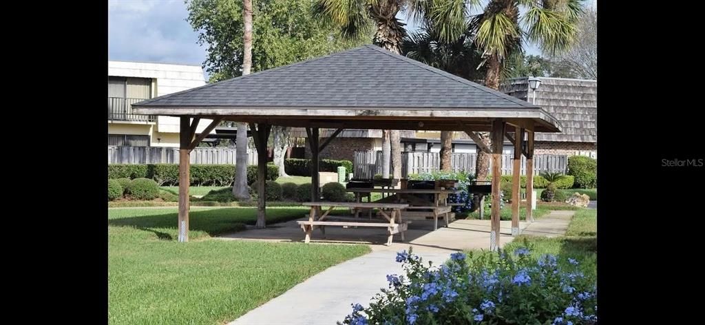 For Rent: $1,700 (2 beds, 2 baths, 1288 Square Feet)