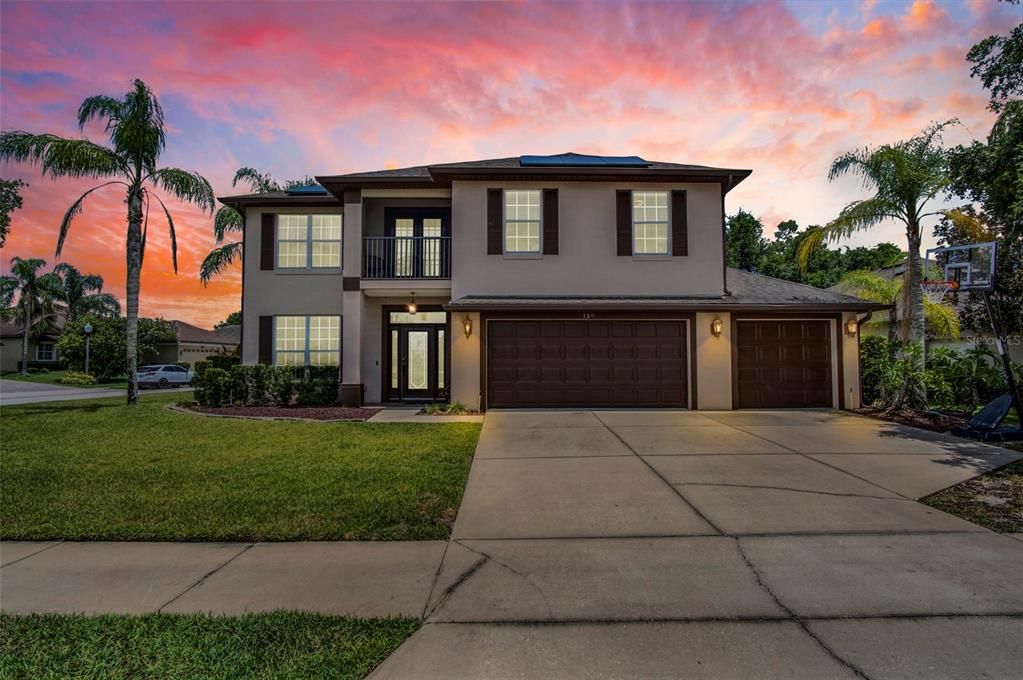 En Venta: $590,000 (5 camas, 2 baños, 2662 Pies cuadrados)