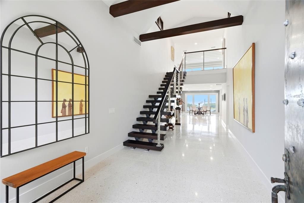 Active With Contract: $3,500,000 (6 beds, 5 baths, 5143 Square Feet)