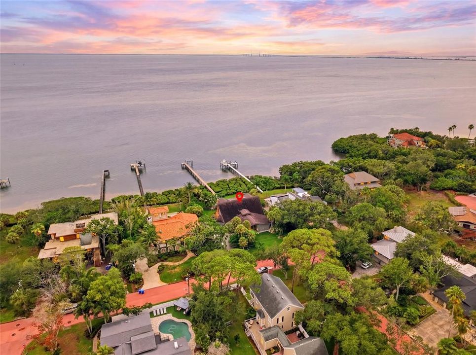 Active With Contract: $3,500,000 (6 beds, 5 baths, 5143 Square Feet)