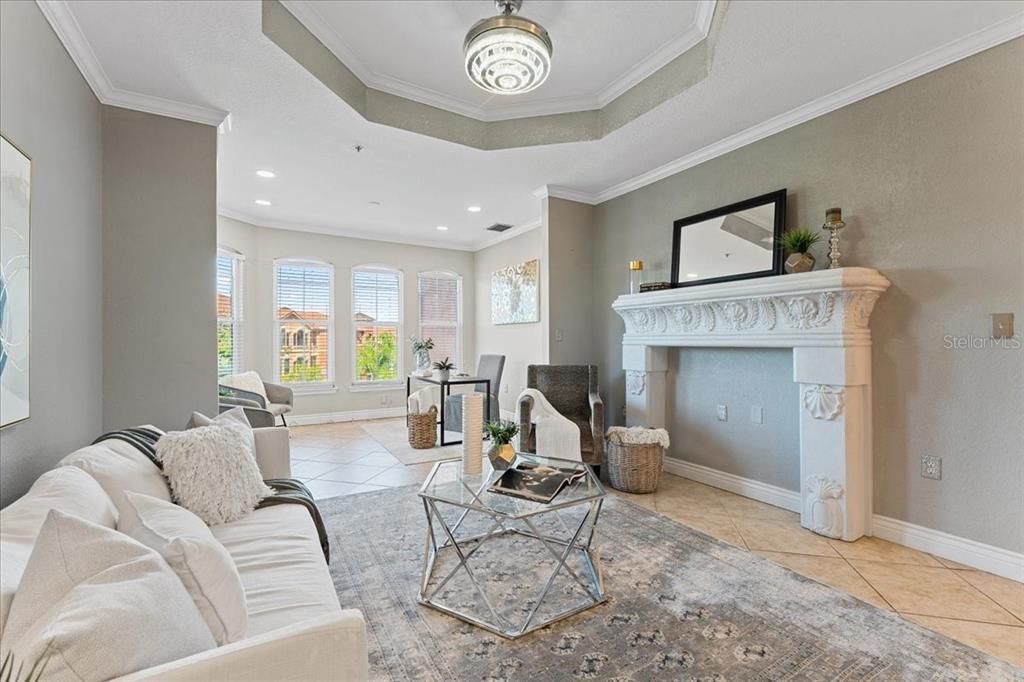 For Sale: $250,000 (2 beds, 2 baths, 1230 Square Feet)