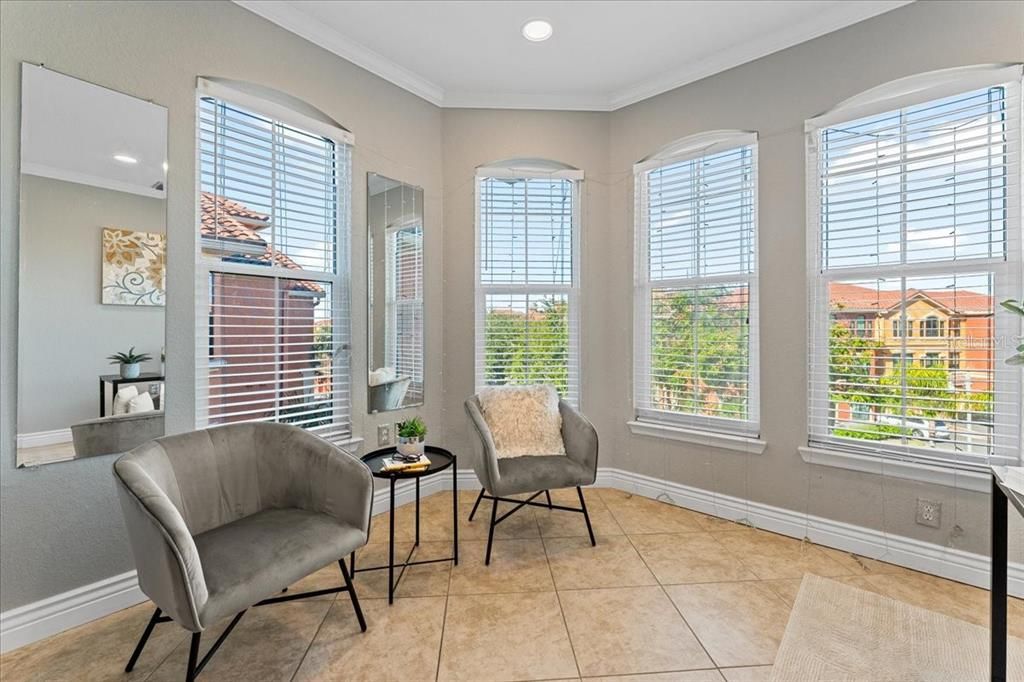 For Sale: $250,000 (2 beds, 2 baths, 1230 Square Feet)