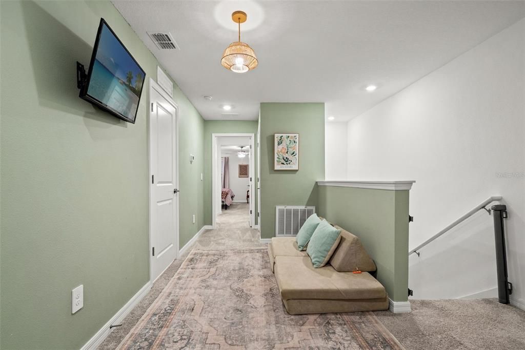 For Sale: $280,000 (3 beds, 2 baths, 1634 Square Feet)