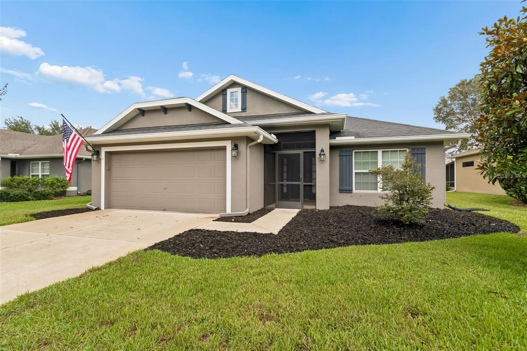 For Sale: $317,500 (4 beds, 2 baths, 1820 Square Feet)