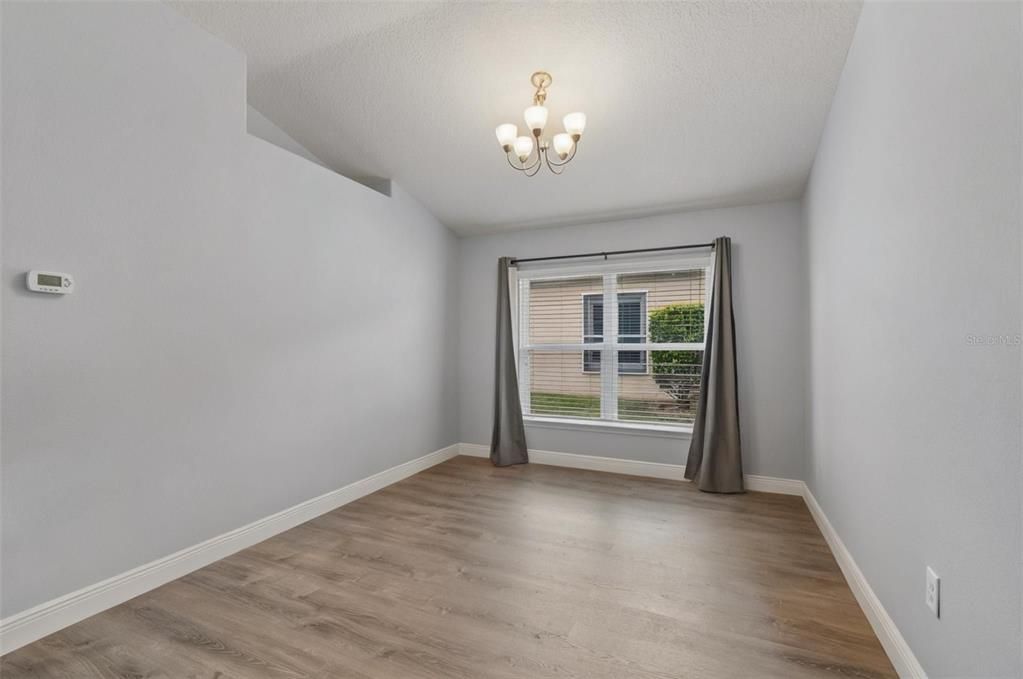 For Sale: $317,500 (4 beds, 2 baths, 1820 Square Feet)