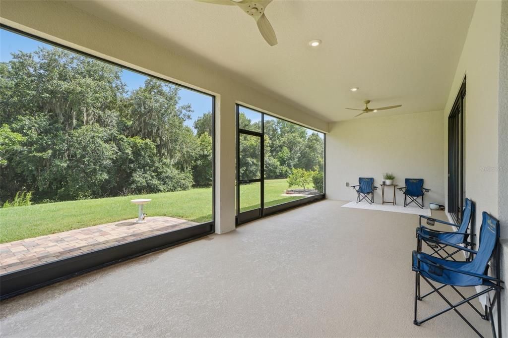 En Venta: $547,777 (4 camas, 3 baños, 2763 Pies cuadrados)