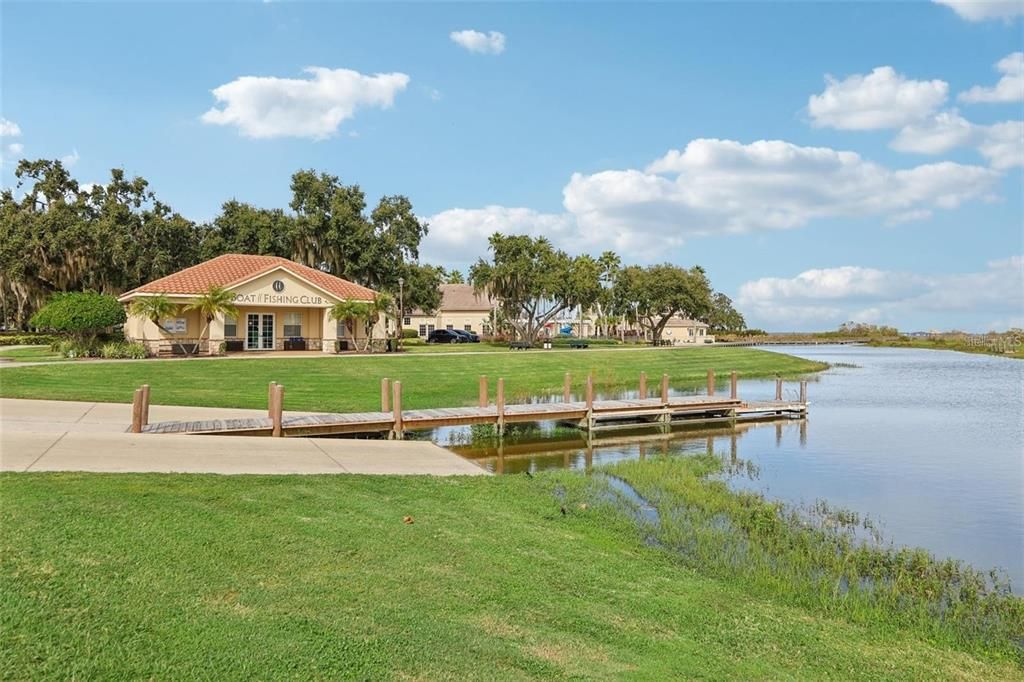 En Venta: $547,777 (4 camas, 3 baños, 2763 Pies cuadrados)