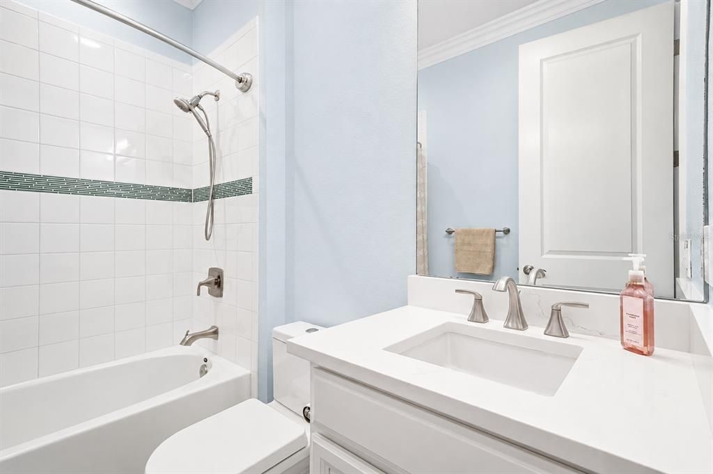 En Venta: $547,777 (4 camas, 3 baños, 2763 Pies cuadrados)