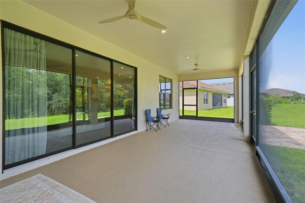 En Venta: $547,777 (4 camas, 3 baños, 2763 Pies cuadrados)