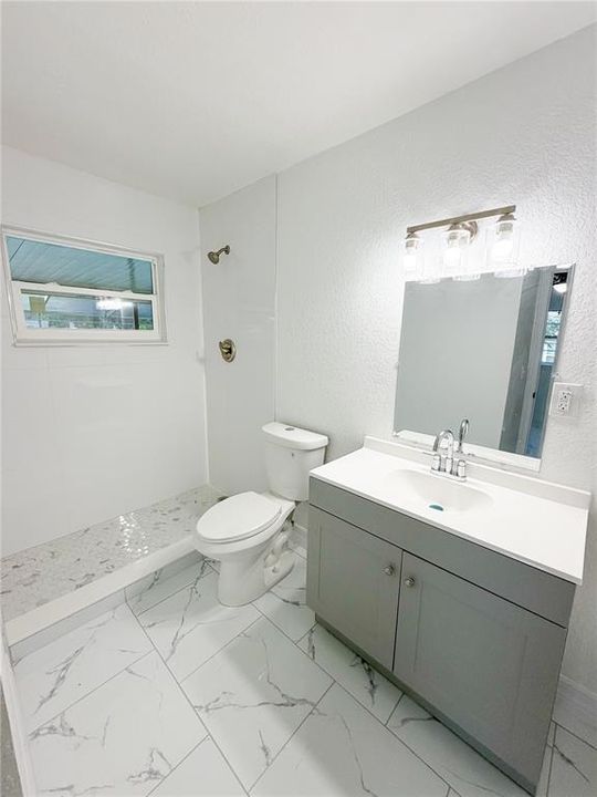 En Venta: $255,000 (3 camas, 2 baños, 1144 Pies cuadrados)