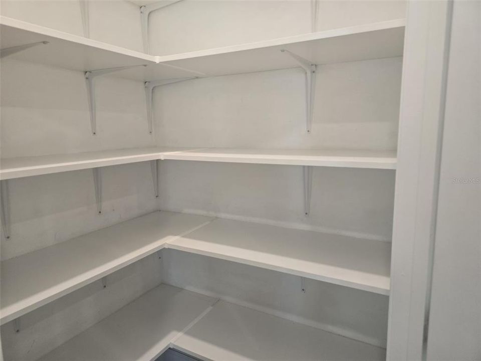 En Renta: $3,195 (4 camas, 3 baños, 2337 Pies cuadrados)