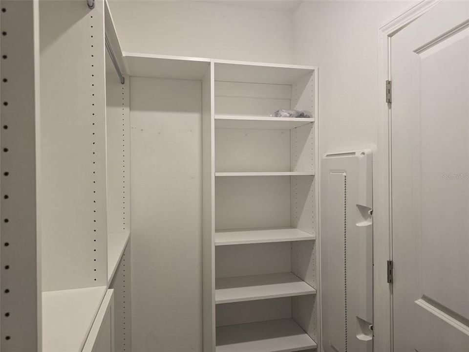 En Renta: $3,195 (4 camas, 3 baños, 2337 Pies cuadrados)