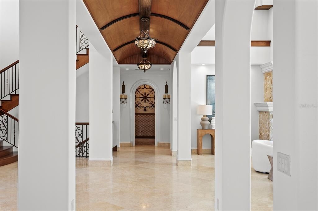 For Sale: $7,950,000 (5 beds, 5 baths, 6530 Square Feet)