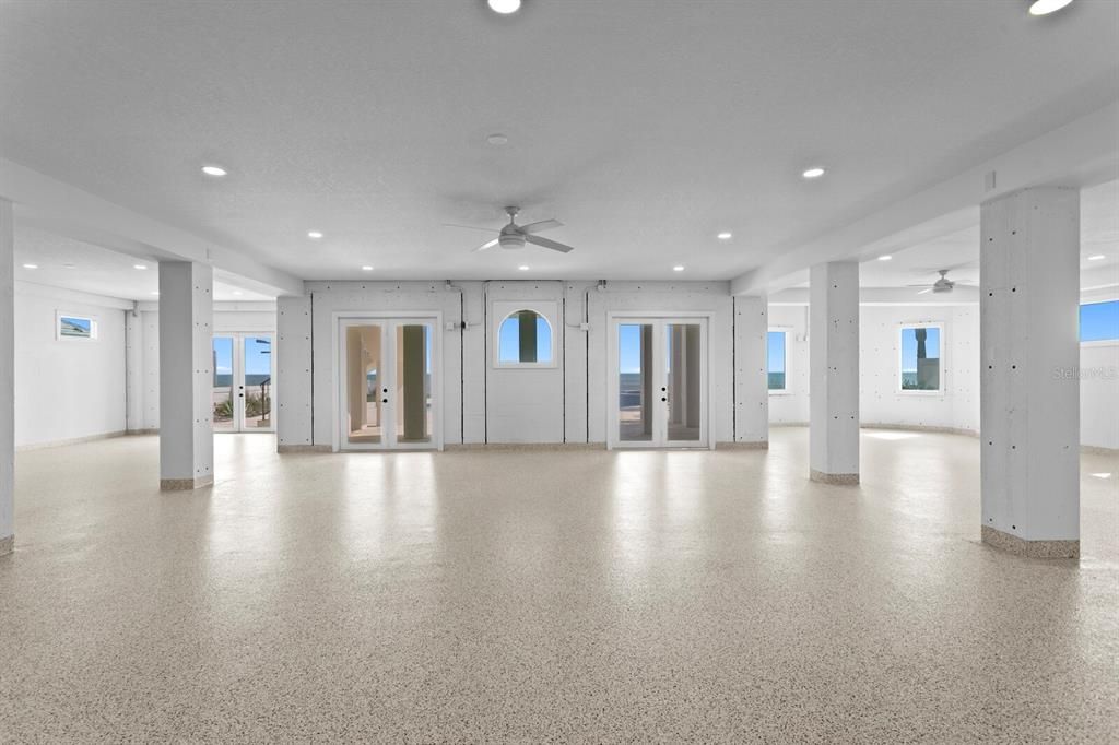 For Sale: $7,950,000 (5 beds, 5 baths, 6530 Square Feet)