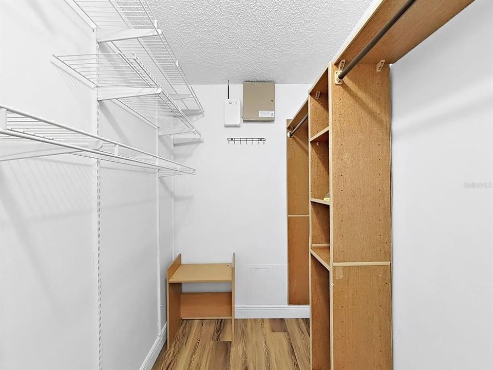 На продажу: $449,900 (3 спален, 2 ванн, 1482 Квадратных фут)