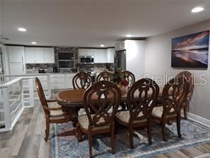 En Venta: $579,990 (4 camas, 3 baños, 2147 Pies cuadrados)