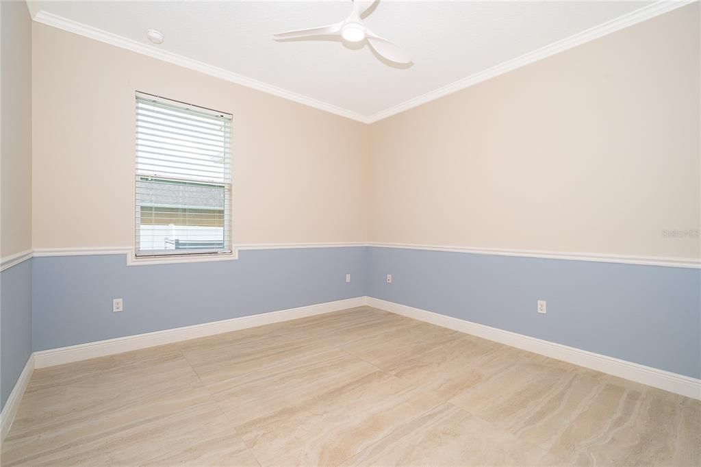 En Venta: $469,990 (4 camas, 2 baños, 2214 Pies cuadrados)