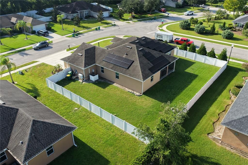 En Venta: $469,990 (4 camas, 2 baños, 2214 Pies cuadrados)