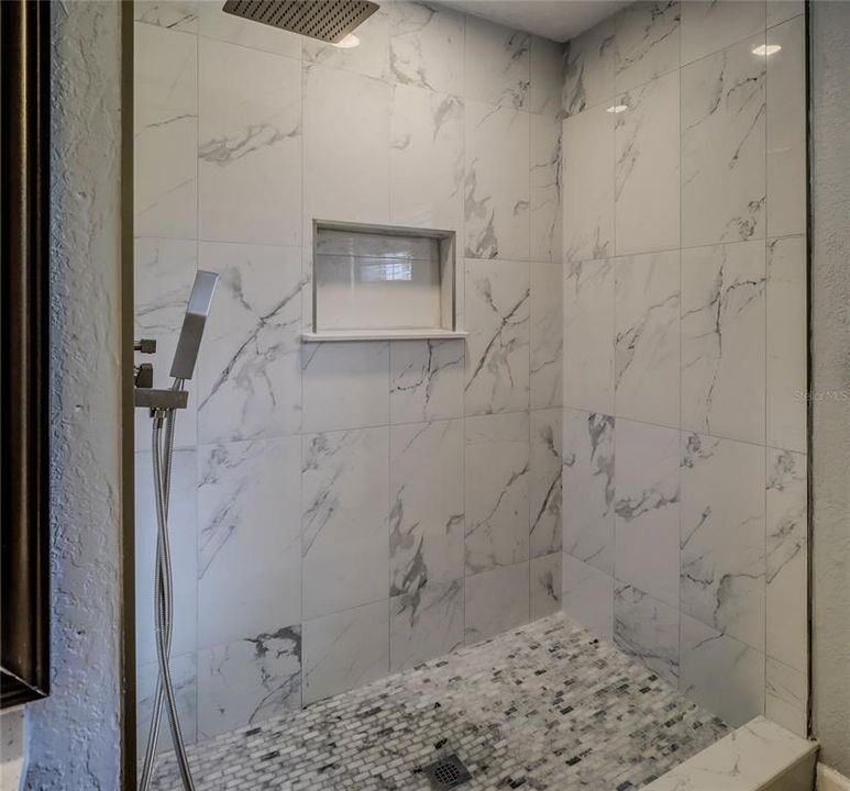 En Venta: $312,900 (3 camas, 2 baños, 1764 Pies cuadrados)