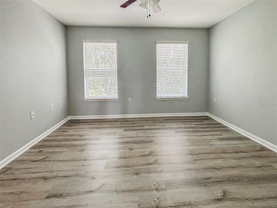En Venta: $312,900 (3 camas, 2 baños, 1764 Pies cuadrados)