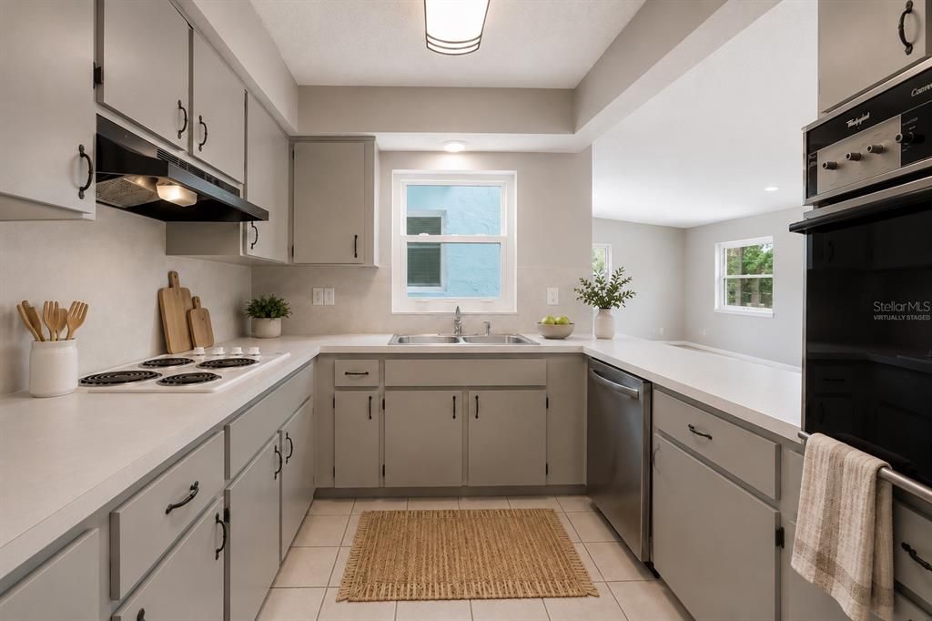 En Venta: $83,900 (1 camas, 1 baños, 672 Pies cuadrados)