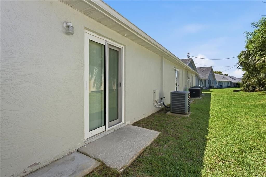 En Venta: $83,900 (1 camas, 1 baños, 672 Pies cuadrados)