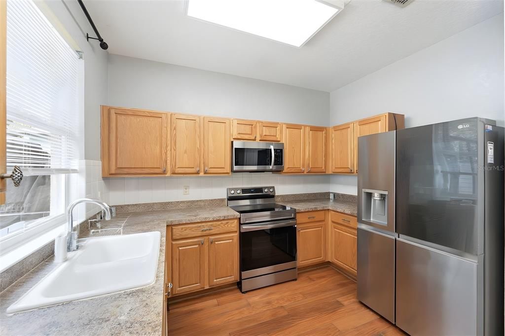 For Sale: $585,000 (4 beds, 3 baths, 2460 Square Feet)