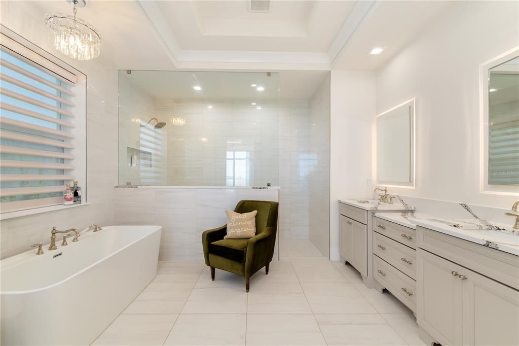 For Sale: $2,850,000 (4 beds, 3 baths, 3876 Square Feet)