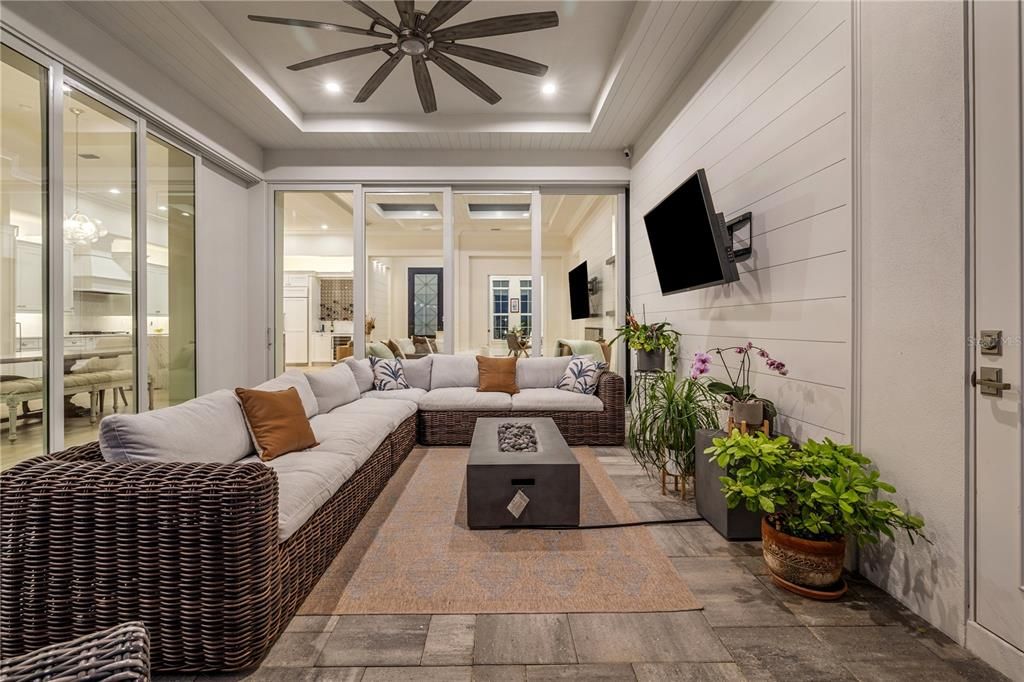 For Sale: $2,850,000 (4 beds, 3 baths, 3876 Square Feet)