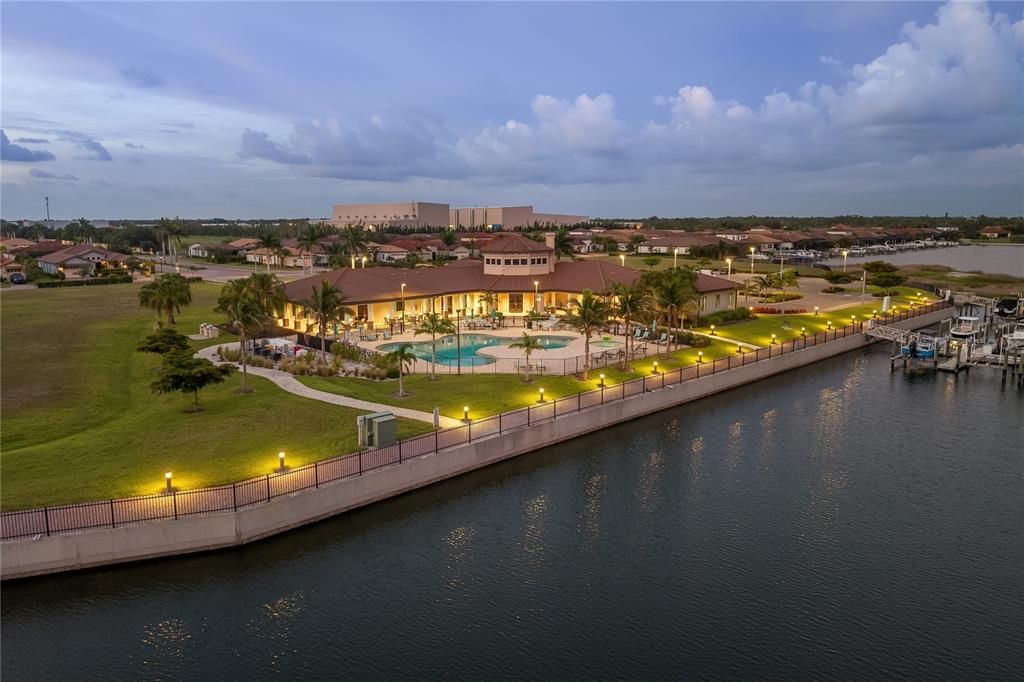 For Sale: $2,850,000 (4 beds, 3 baths, 3876 Square Feet)
