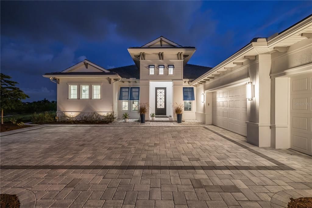 For Sale: $2,850,000 (4 beds, 3 baths, 3876 Square Feet)