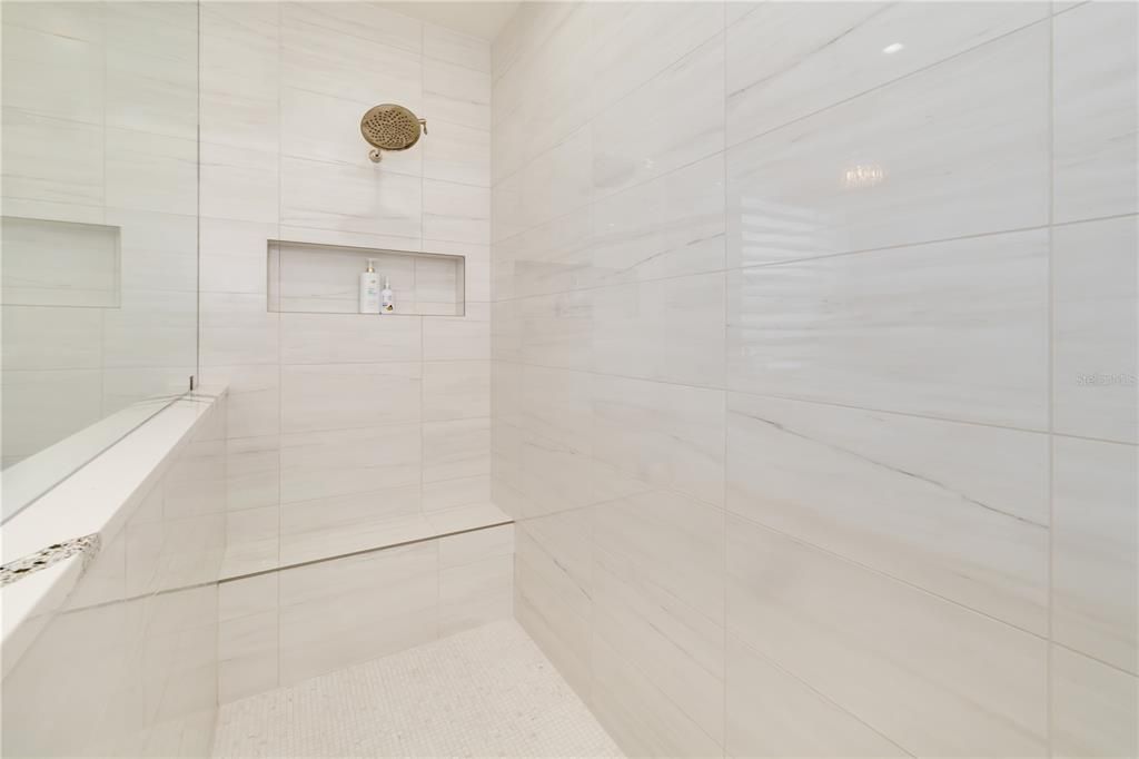 For Sale: $2,850,000 (4 beds, 3 baths, 3876 Square Feet)