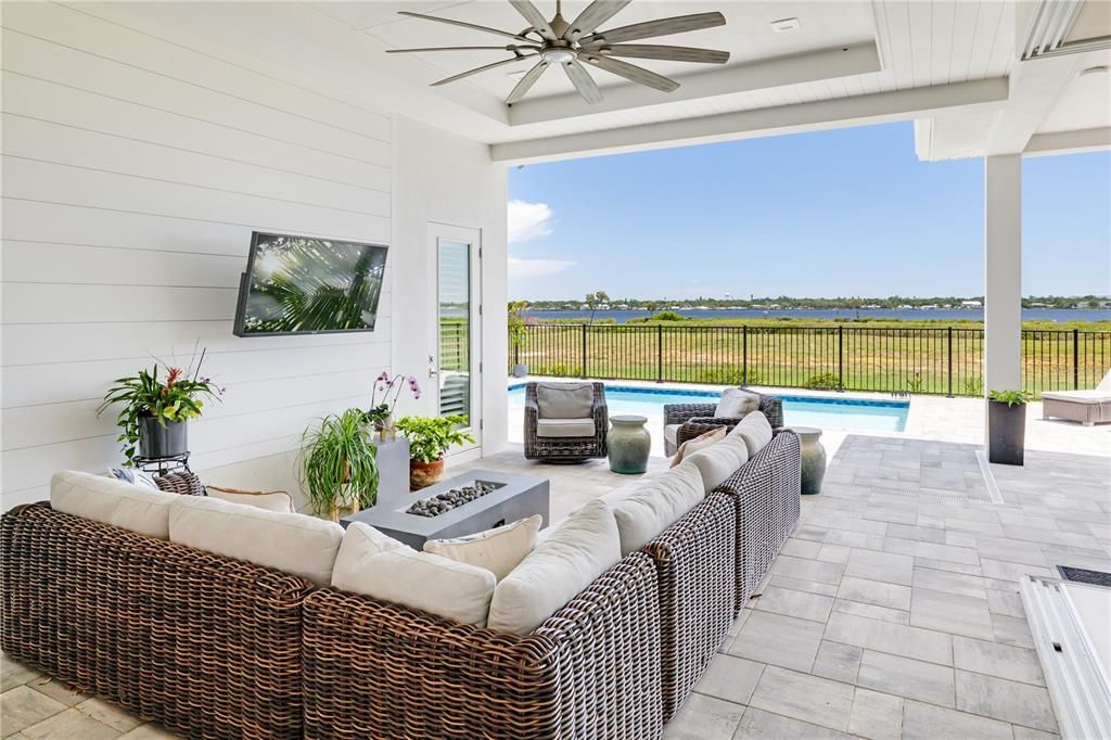 For Sale: $2,850,000 (4 beds, 3 baths, 3876 Square Feet)