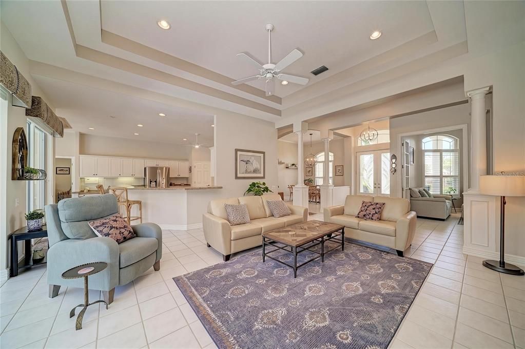 На продажу: $1,000,000 (3 спален, 3 ванн, 2981 Квадратных фут)