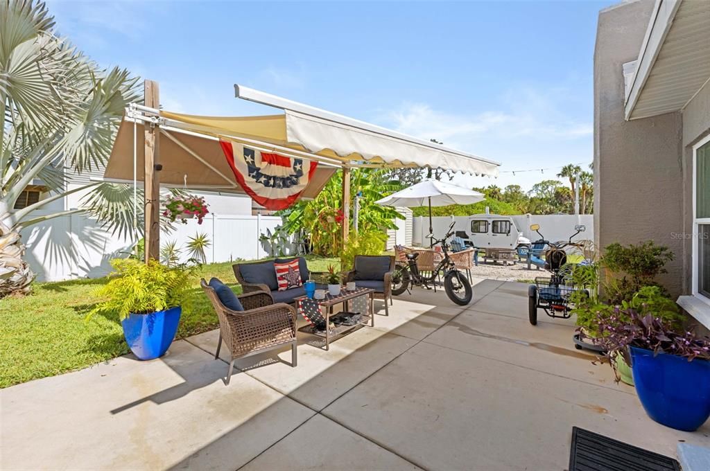 En Venta: $305,000 (3 camas, 2 baños, 1548 Pies cuadrados)