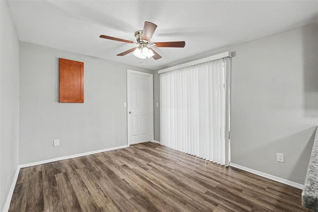 En Venta: $349,900 (3 camas, 2 baños, 1119 Pies cuadrados)