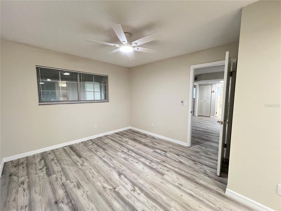 For Sale: $130,000 (2 beds, 2 baths, 825 Square Feet)