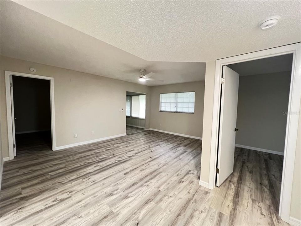 For Sale: $130,000 (2 beds, 2 baths, 825 Square Feet)