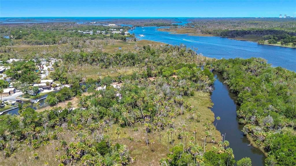 En Venta: $979,000 (2.80 acres)
