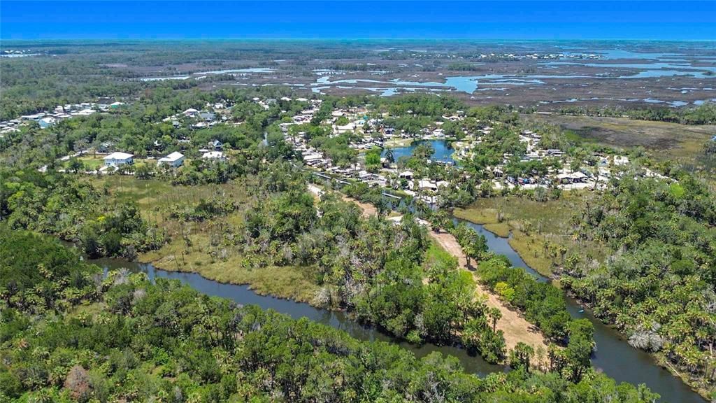 En Venta: $979,000 (2.80 acres)