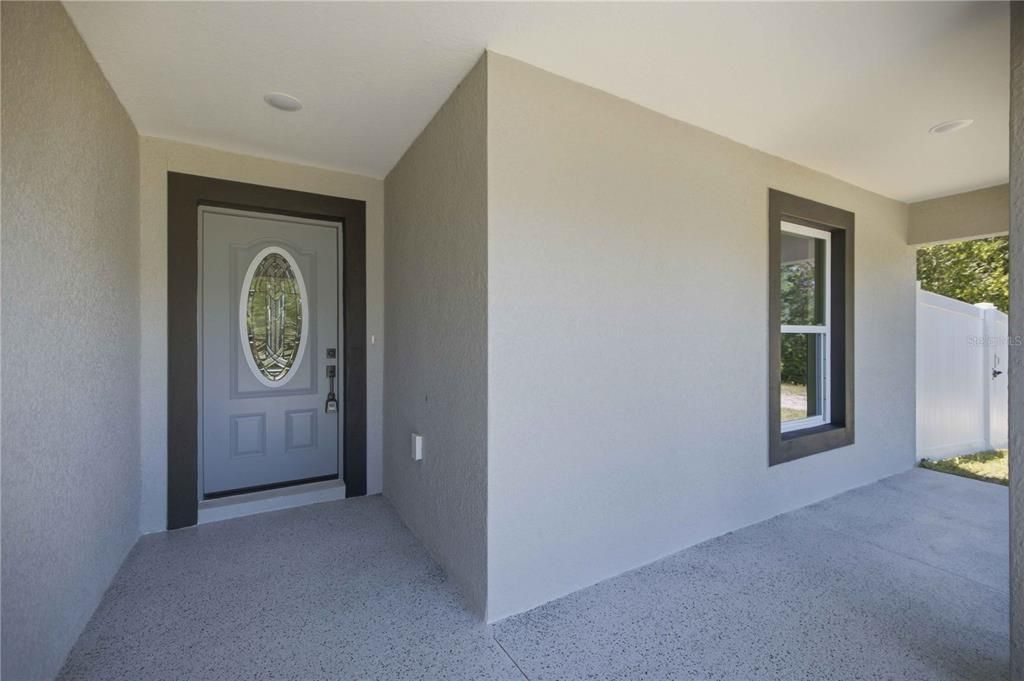 Active With Contract: $294,900 (3 beds, 2 baths, 1492 Square Feet)
