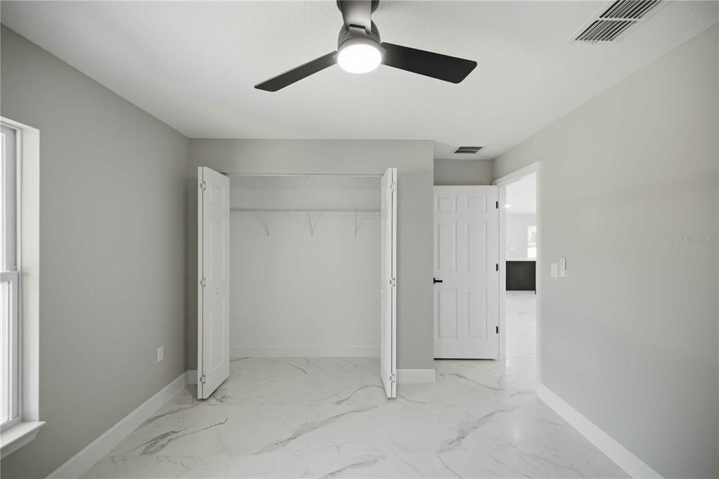 Active With Contract: $294,900 (3 beds, 2 baths, 1492 Square Feet)