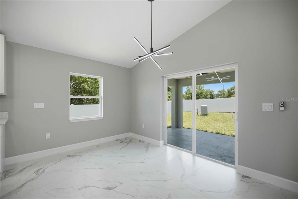 Active With Contract: $294,900 (3 beds, 2 baths, 1492 Square Feet)