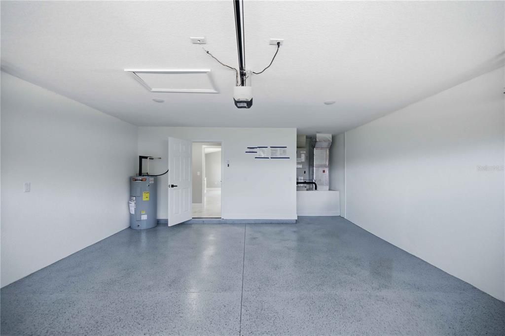Active With Contract: $294,900 (3 beds, 2 baths, 1492 Square Feet)