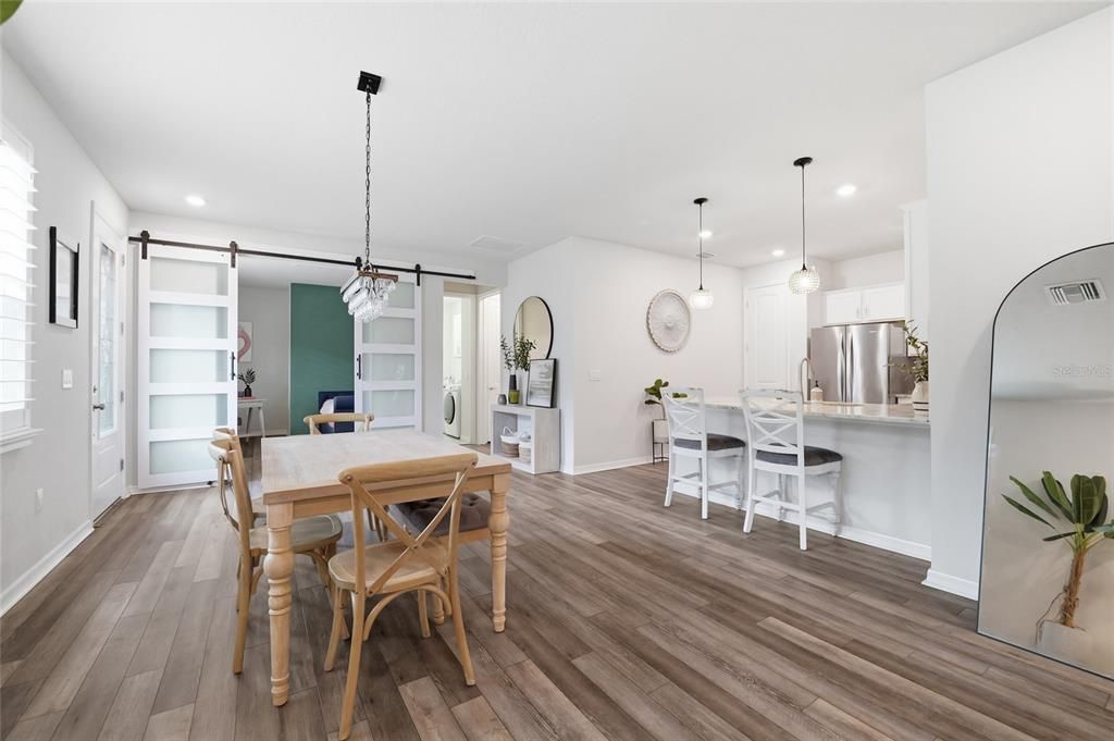For Sale: $340,000 (2 beds, 2 baths, 1554 Square Feet)