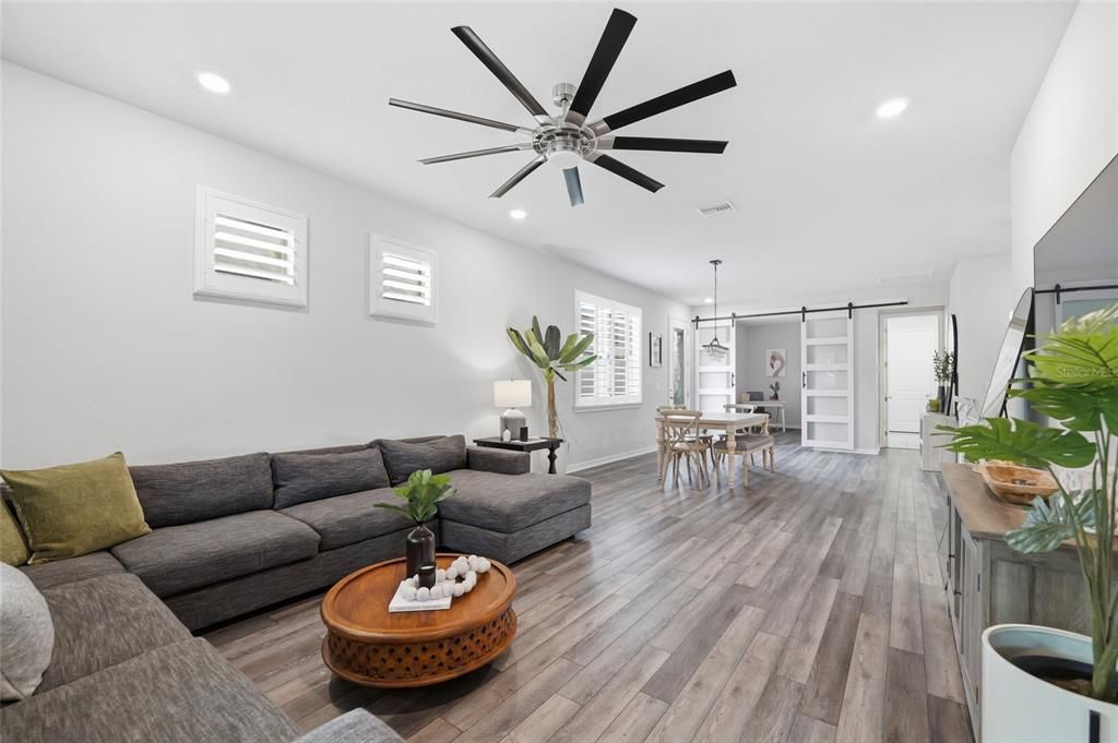 For Sale: $340,000 (2 beds, 2 baths, 1554 Square Feet)