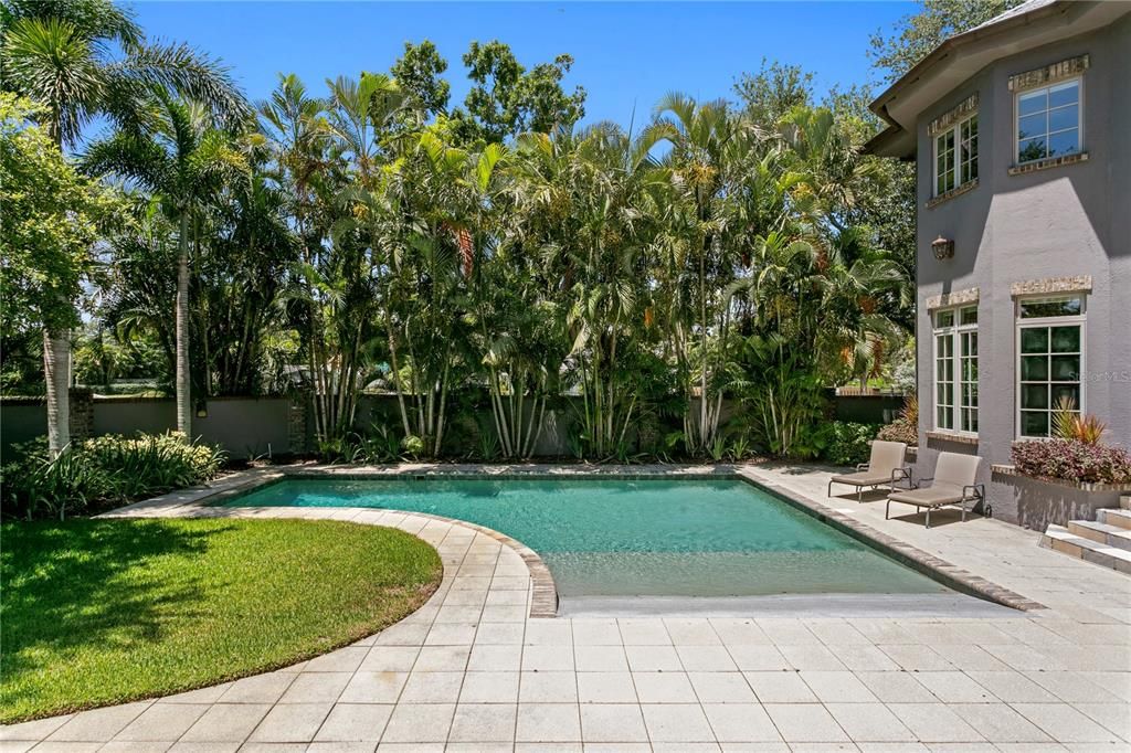 En Venta: $3,950,000 (4 camas, 4 baños, 5640 Pies cuadrados)